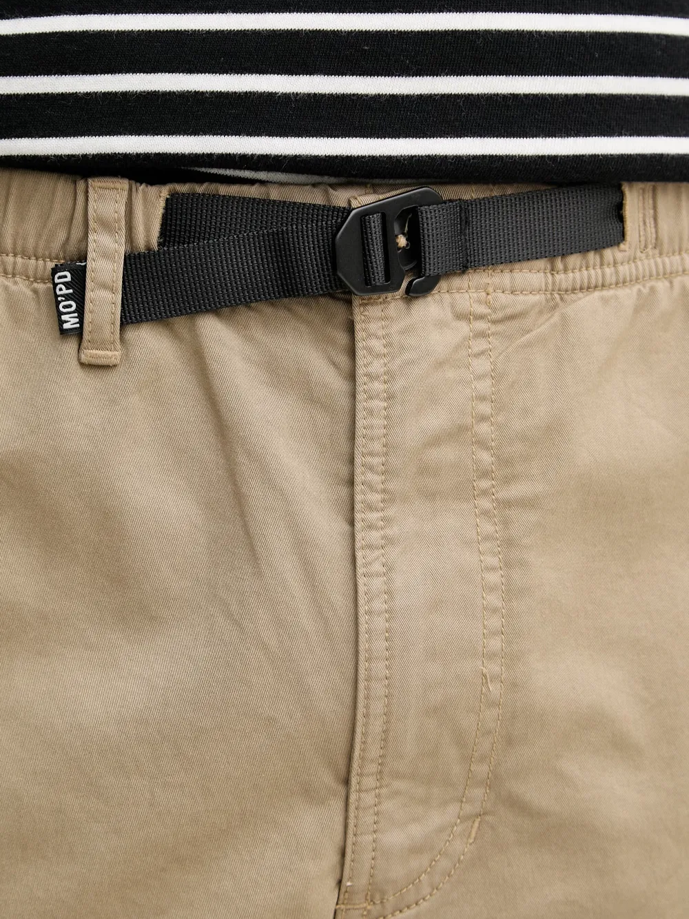 Marc O'Polo belted logo-patch shorts Beige