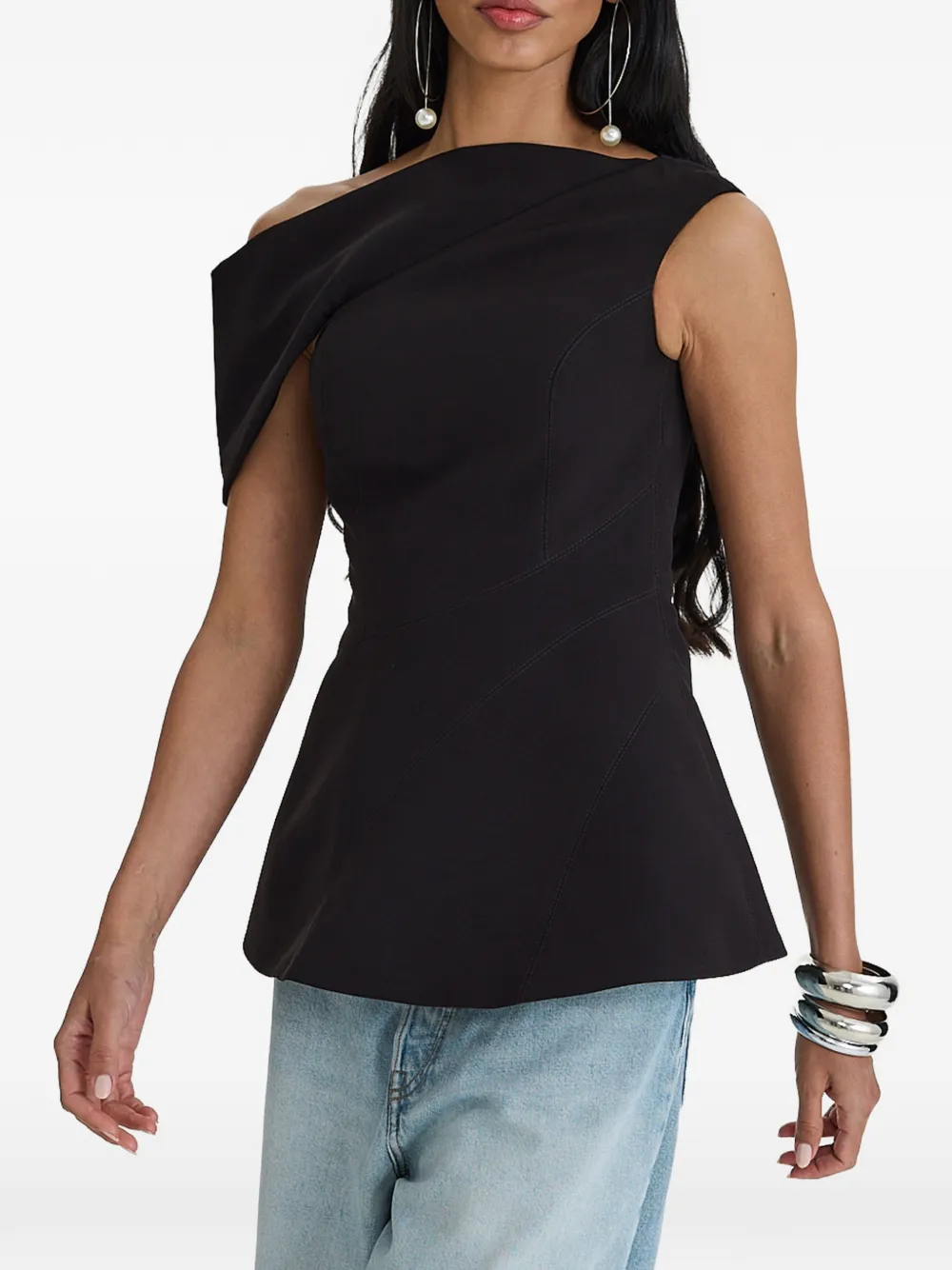 MOOS STUDIO Edit asymmetrische top Zwart