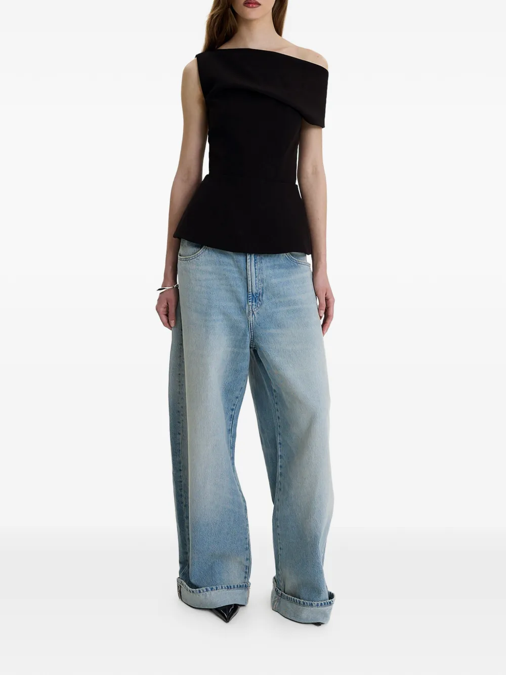MOOS STUDIO Edit off-shoulder peplum top Zwart