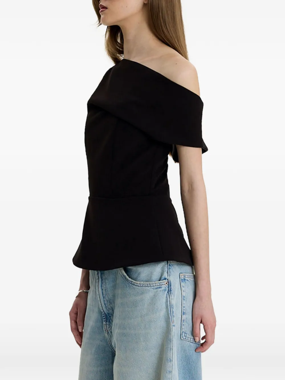 MOOS STUDIO Edit off-shoulder peplum top Zwart