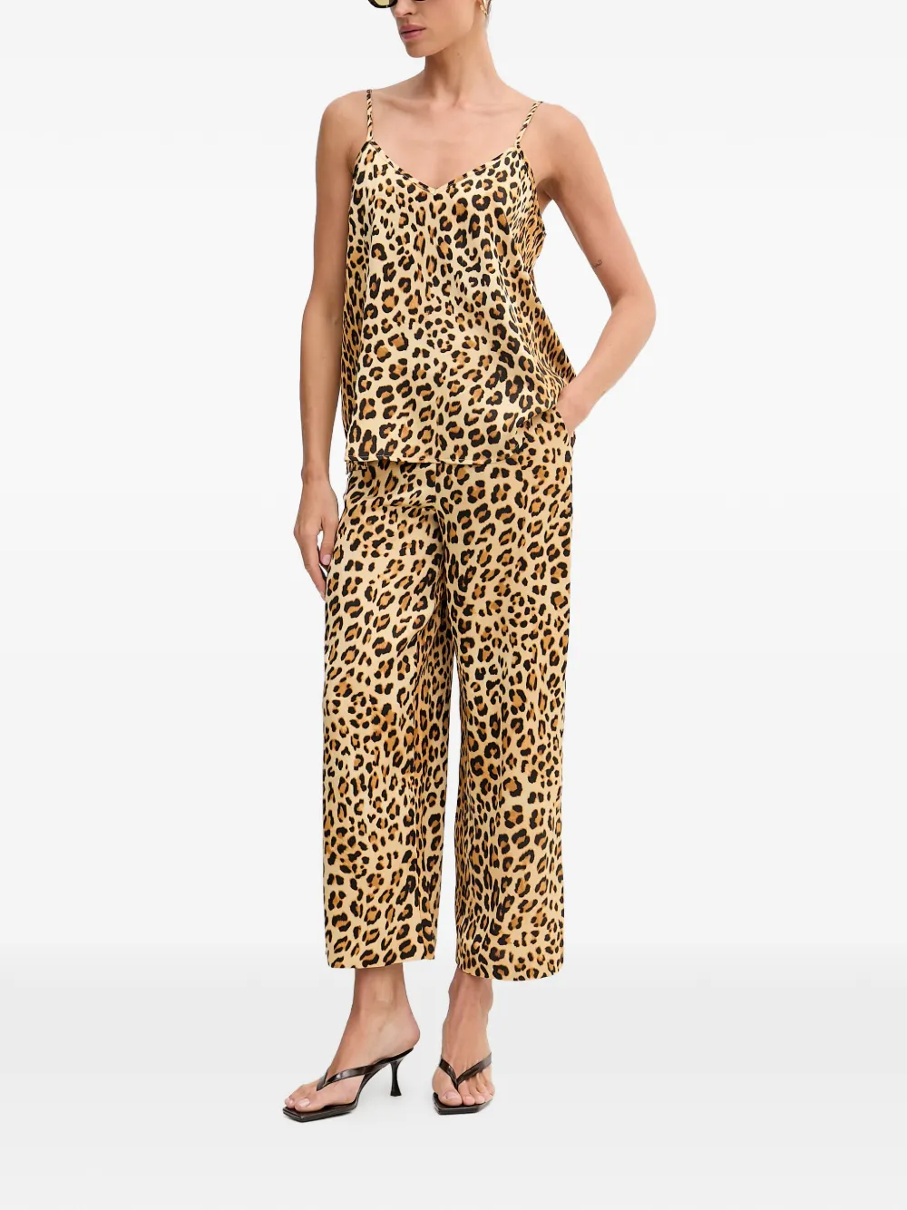Lola Casademunt Top met luipaardprint Beige