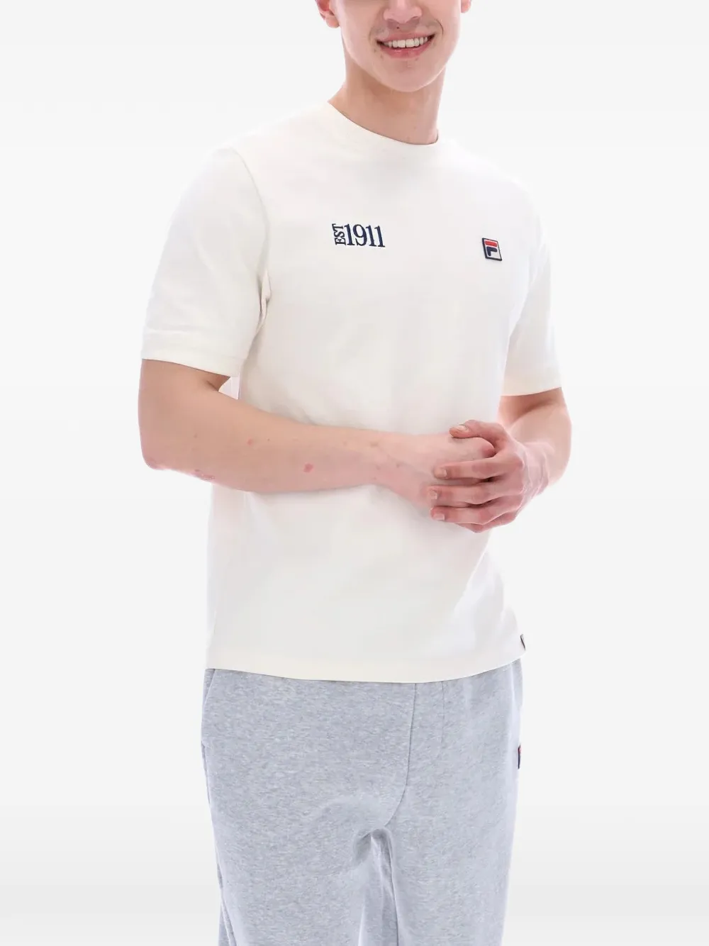 Fila Silvio T-shirt met geborduurde tekst en logopatch Beige