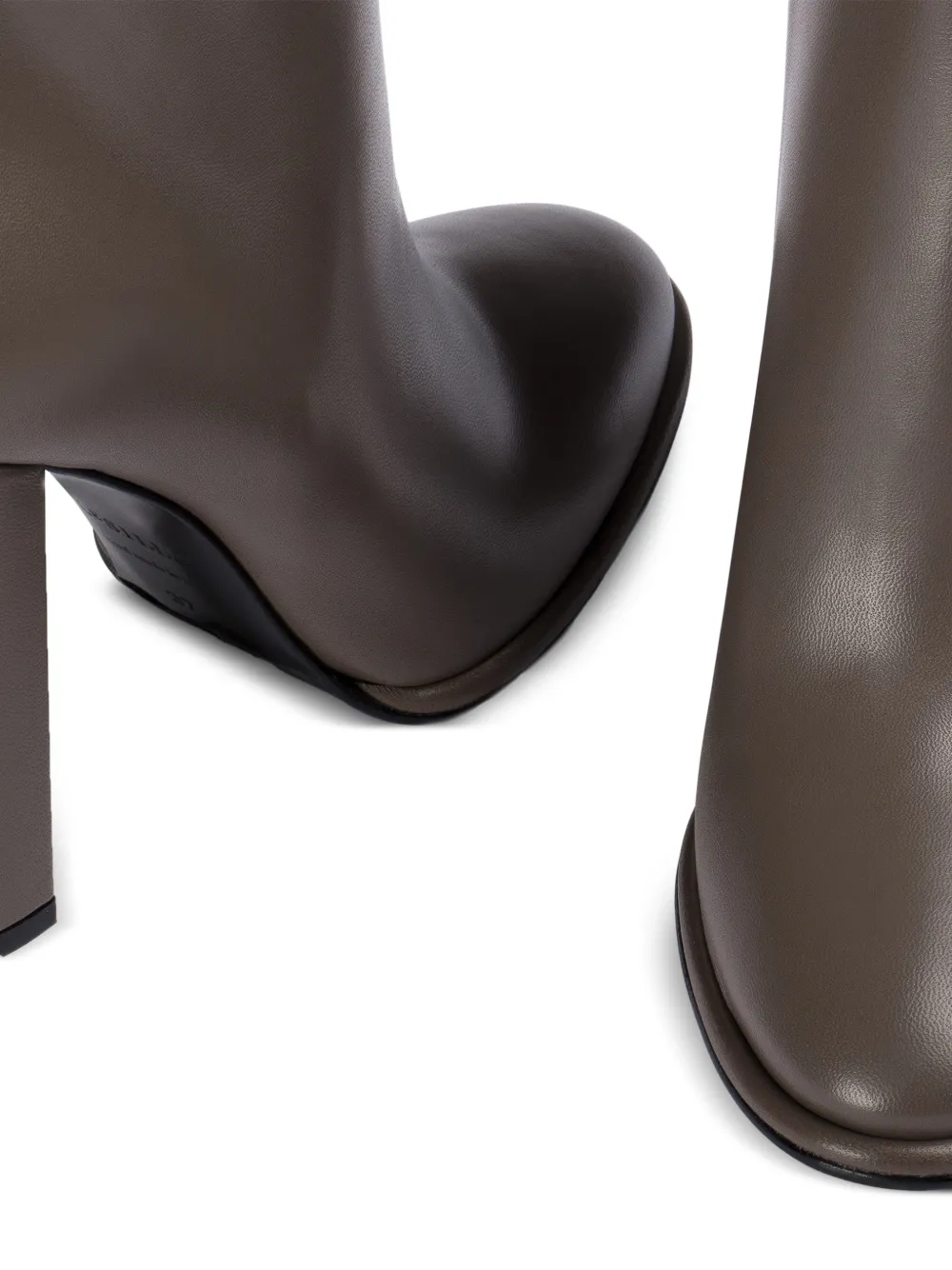 Le Silla Elsa Ankle Boots In Brown
