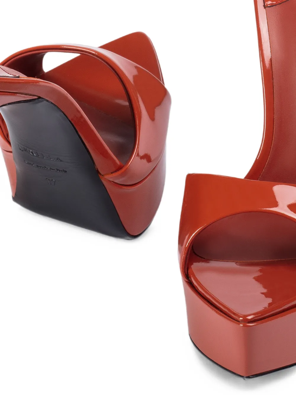 Le Silla Uma sandalen met lakleren afwerking Rood