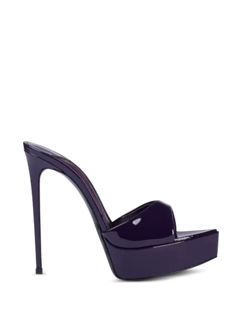 Le Silla sandalias Uma