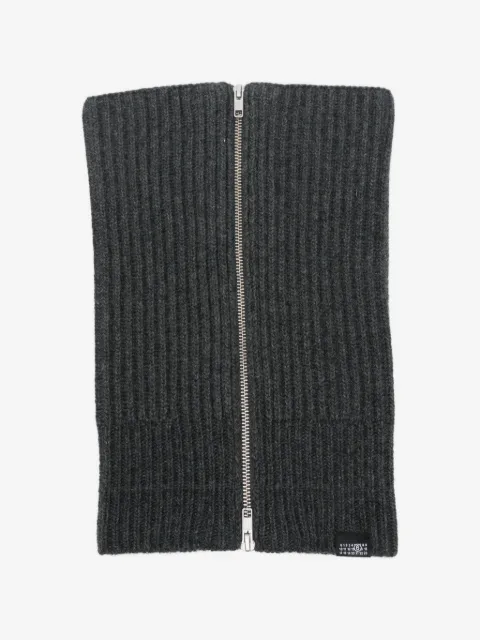 MM6 Maison Margiela ribbed-knit zip-up neck warmer