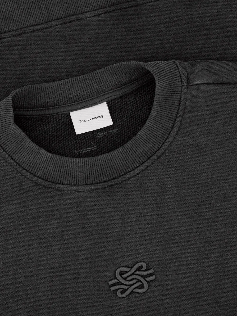 Filling Pieces Trui met geborduurd logo Zwart