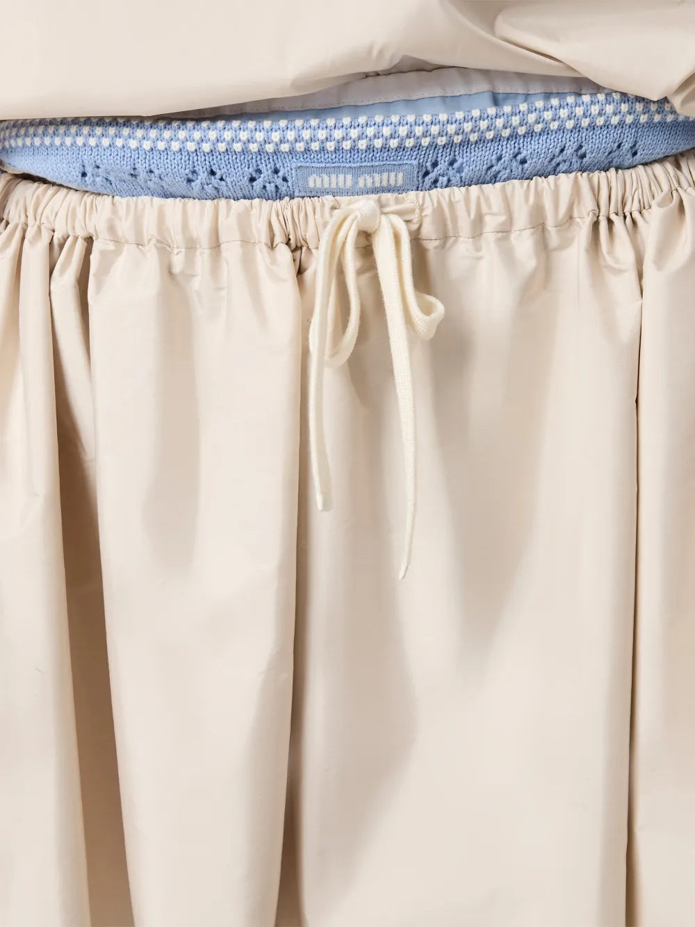 Miu Mini-rok van technisch pongé Beige