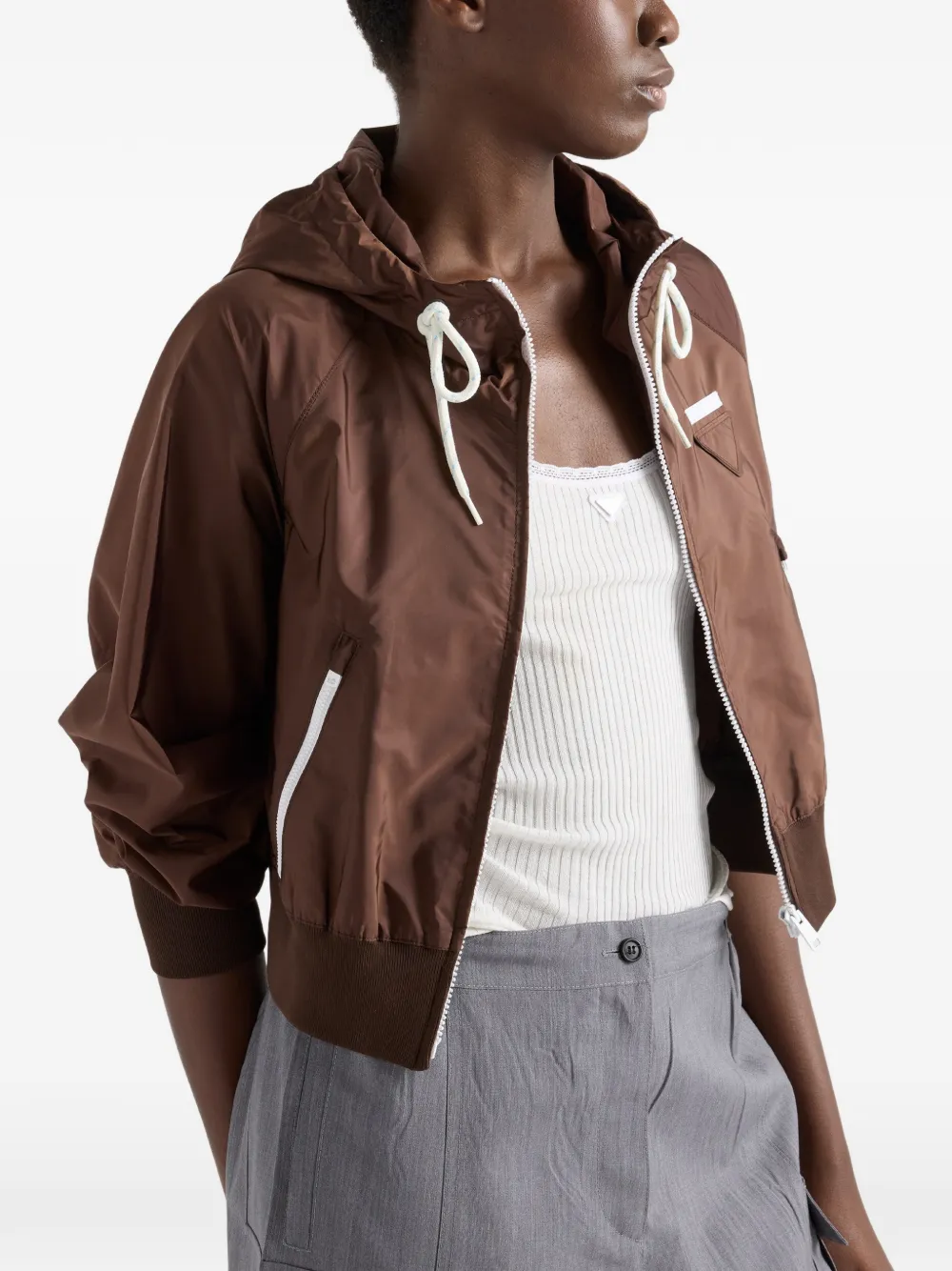 Prada Lichtgewicht Re-Nylon bomberjack Bruin