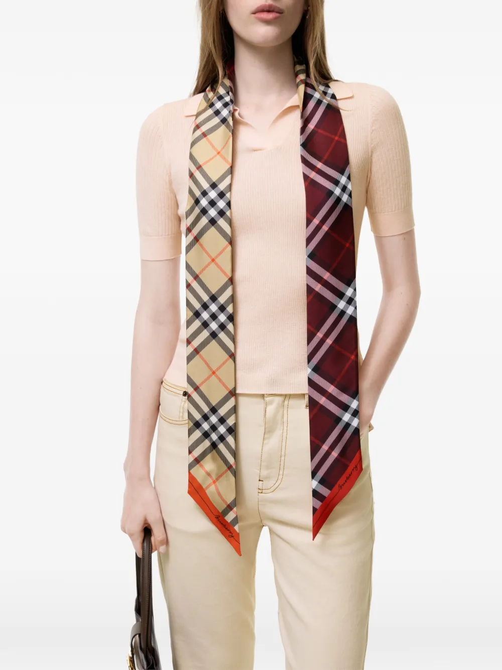 Burberry Geruite zijden sjaal Beige