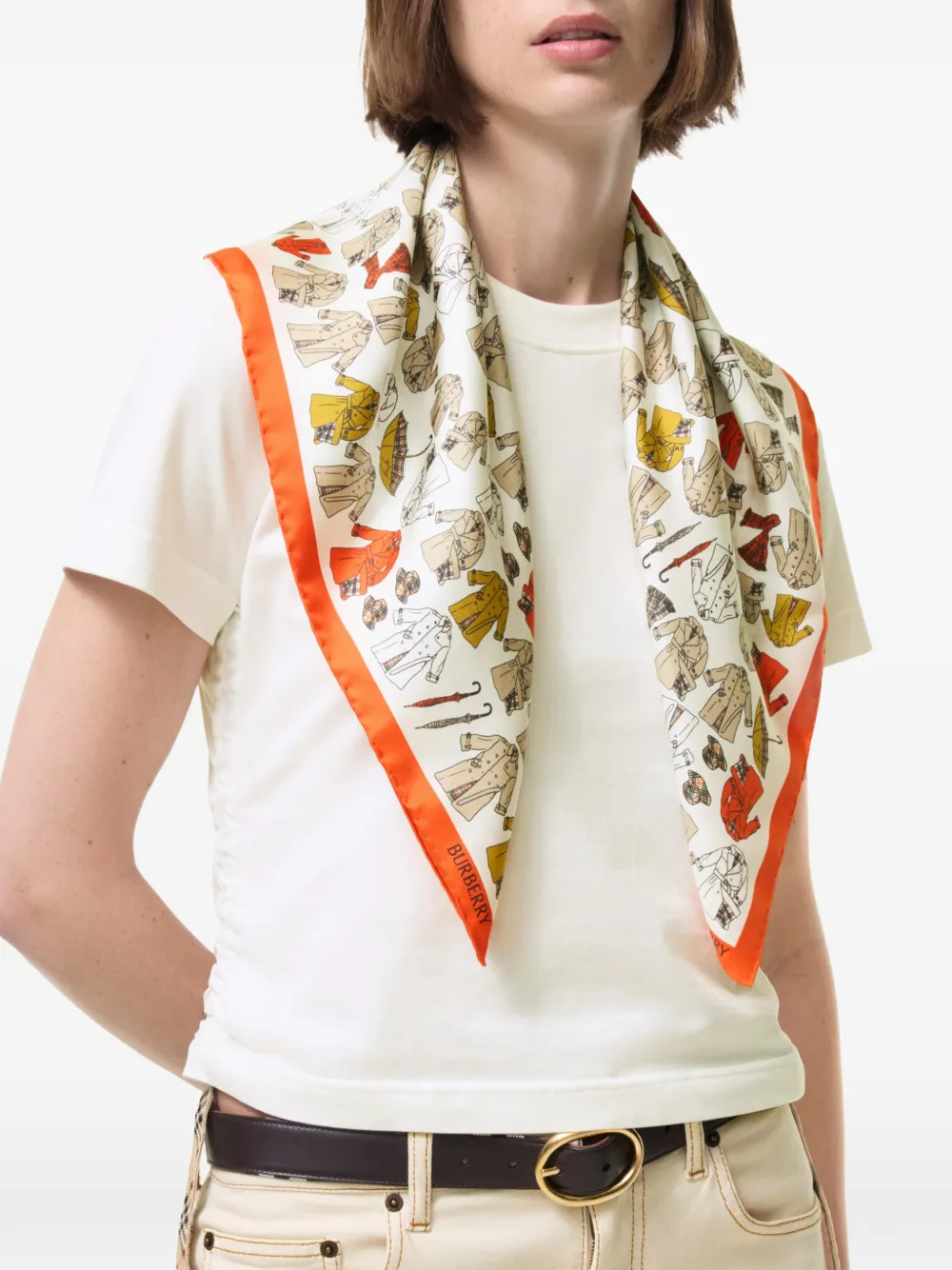 Burberry Zijden sjaal Beige