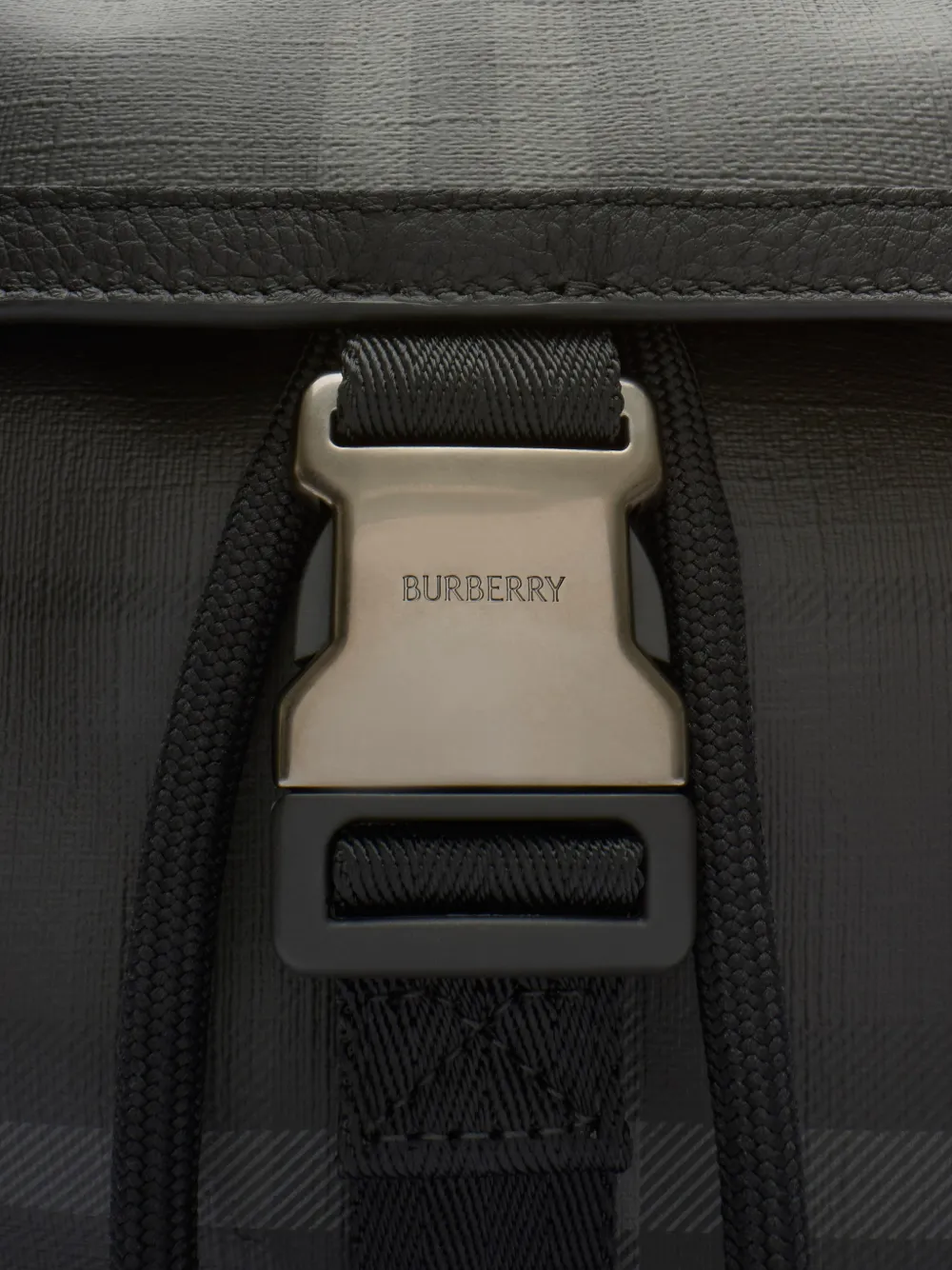 Burberry City Check rugzak met clip Zwart