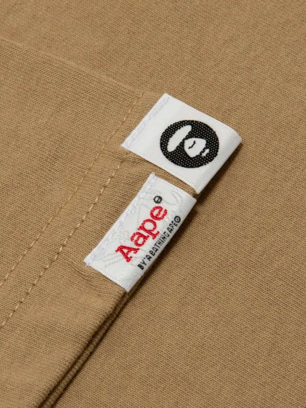 AAPE BY *A BATHING APE T-shirt met grafische print Bruin