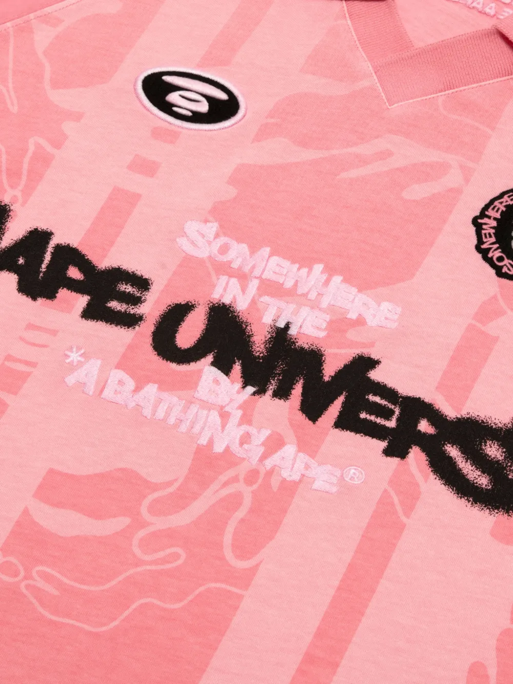 AAPE BY *A BATHING APE T-shirt met camouflageprint Roze
