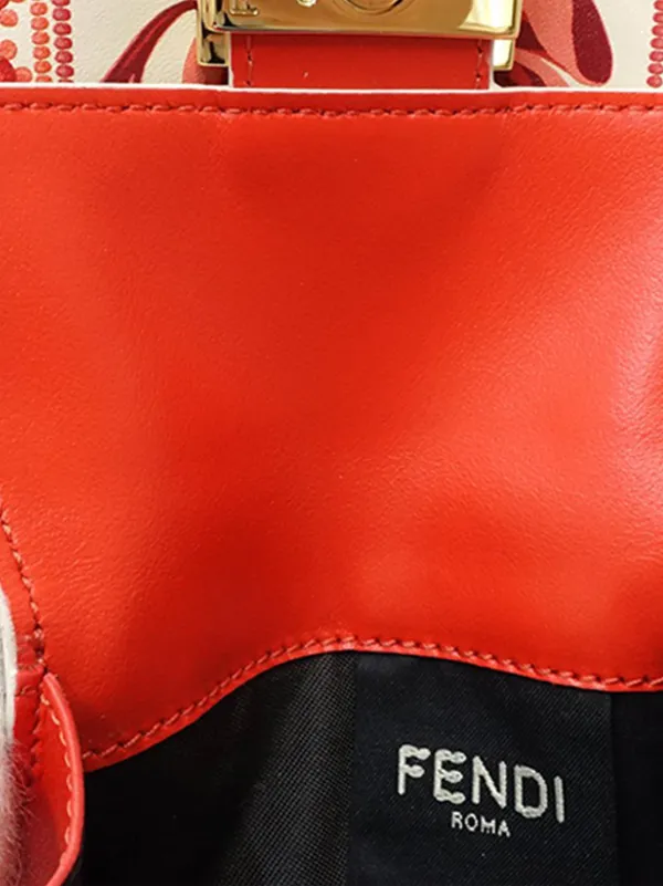 Fendi Pre-Owned 2010-2026 Leather Coral Bandana Baguette Micro