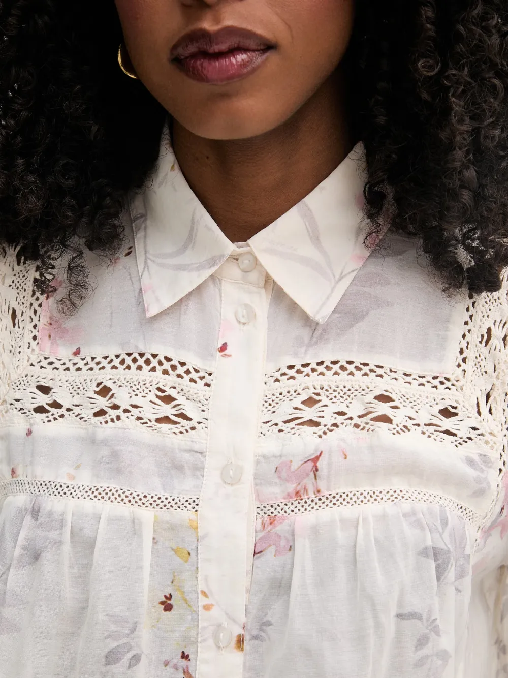 FRACOMINA Blouse met gehaakte afwerking en bloemenprint Wit