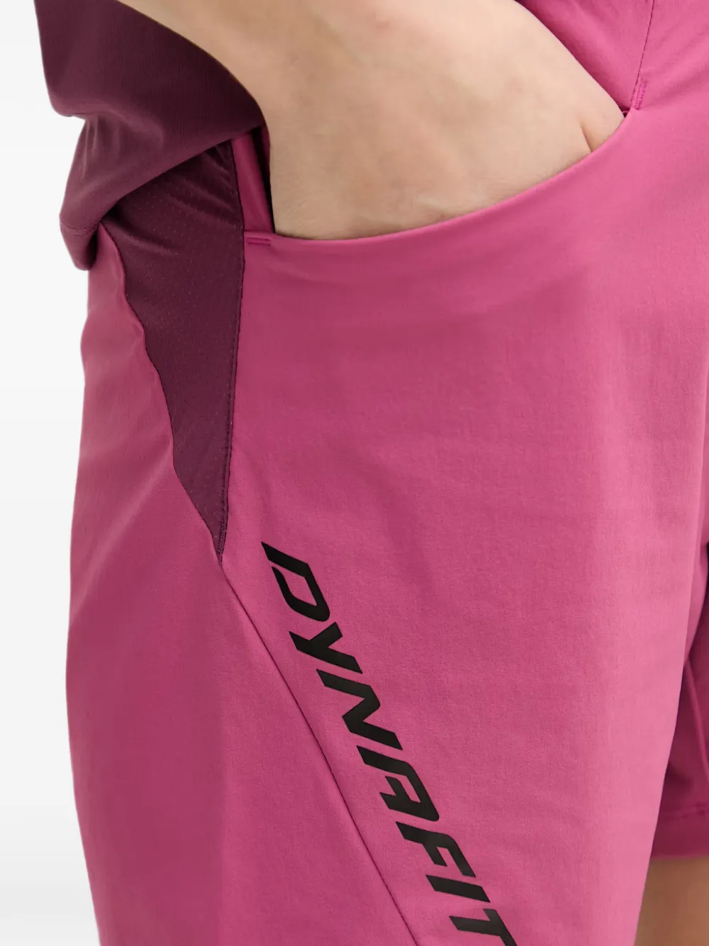 DYNAFIT Shorts met elastische tailleband en logoprint Roze