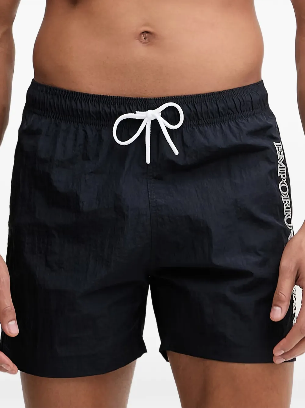 Emporio Armani logo-embroidered drawstring swim shorts - Nero