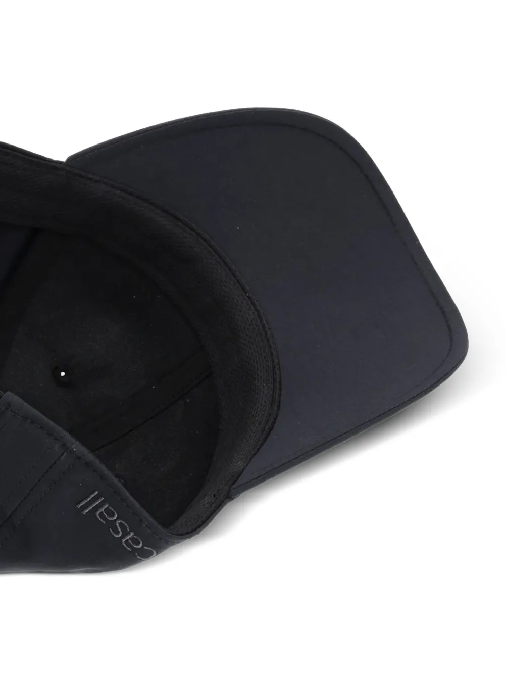 Casall Performance pet met geborduurd logo Zwart
