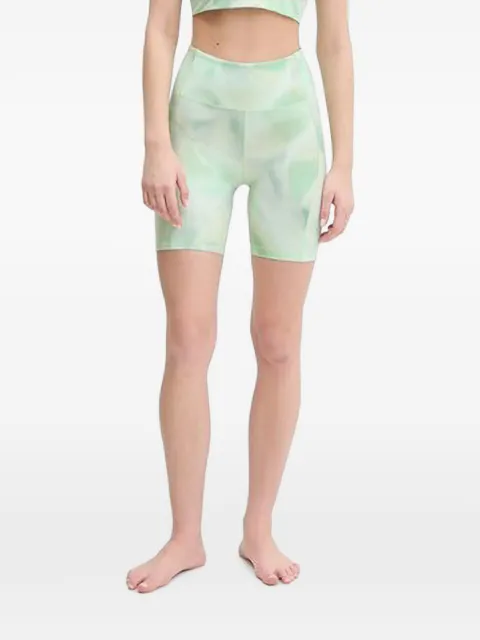 Casall high-waisted shorts