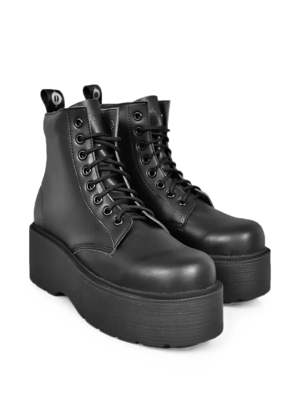 Altercore Adara platform lace-up boots Zwart
