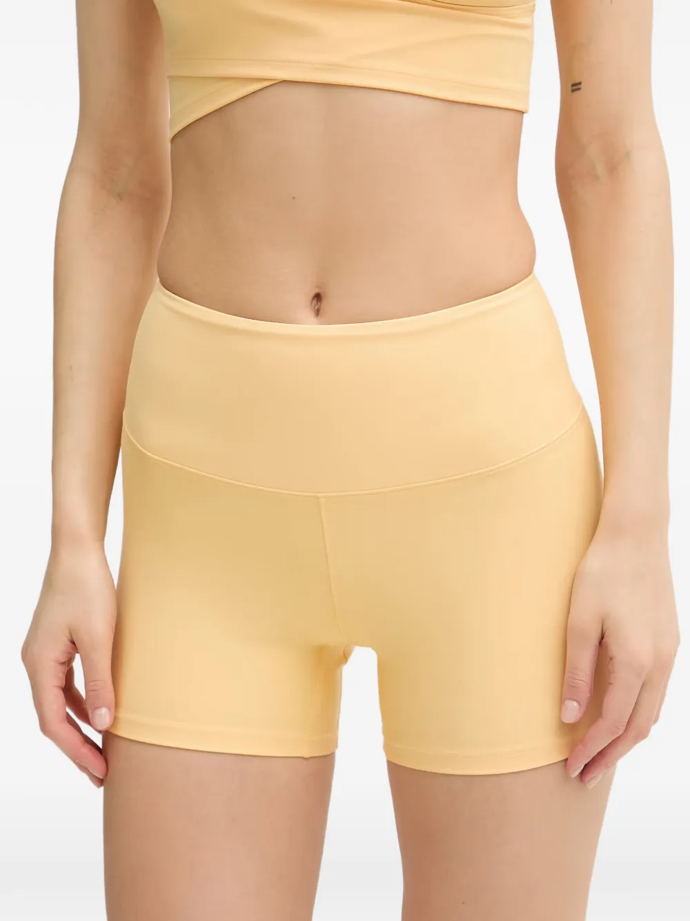 Casall High waist shorts met logoprint Geel