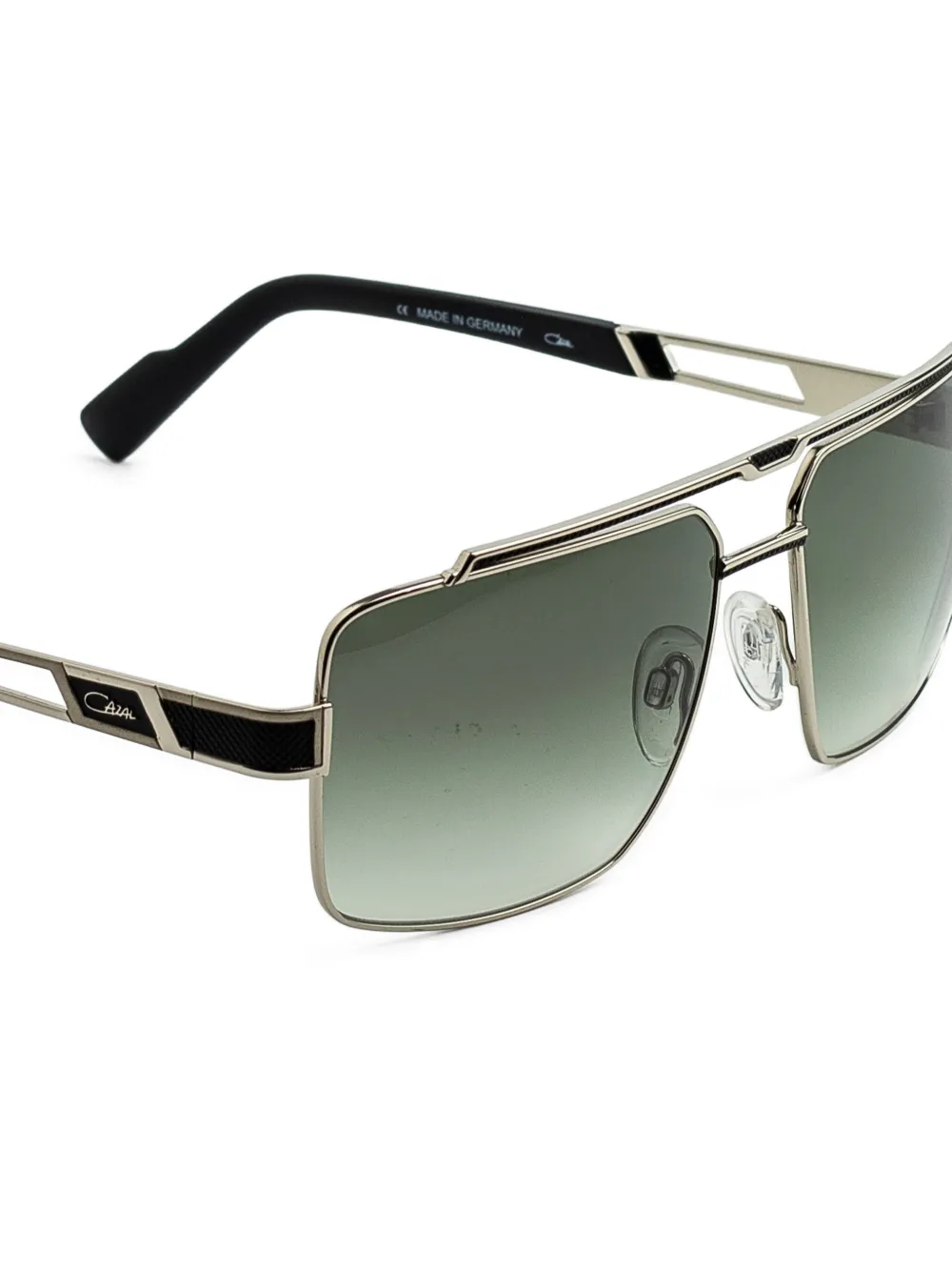 Cazal 9106 zonnebril met vierkant montuur Zilver