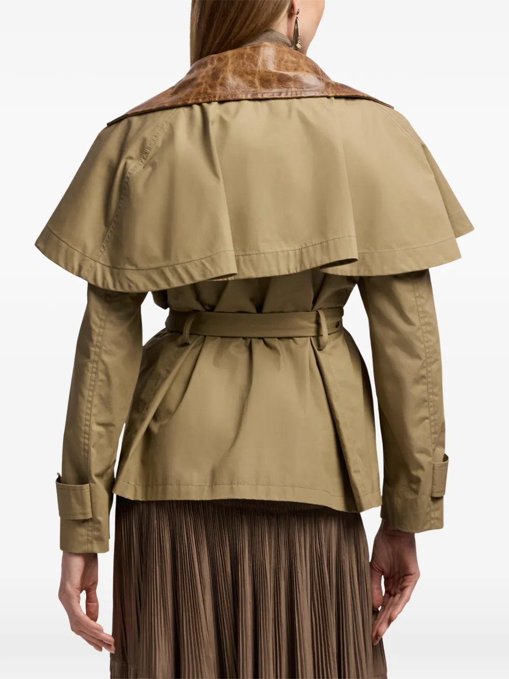 Ralph Lauren Collection Brannigan jack met capedetail en ceintuur Bruin
