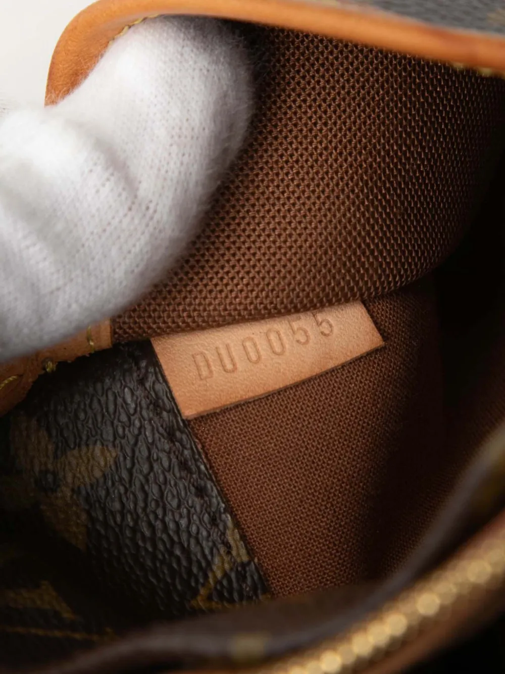 Louis Vuitton Pre-Owned 2005 Monogram Popincourt Long Crossbody