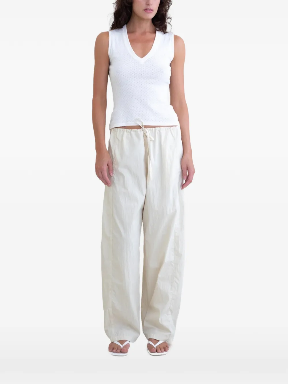 BELLE ANNA broderie anglaise V-neck tank top - Bianco