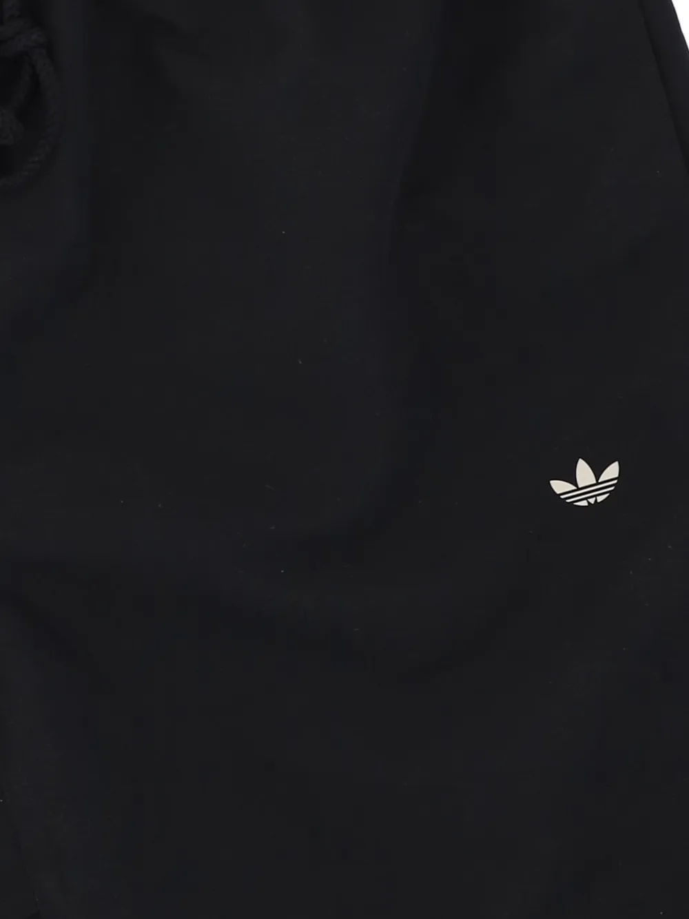 Song For The Mute x adidas Mute 007 shorts Zwart
