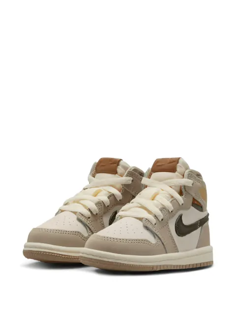 Jordan Kids Air Jordan 1 Retro High OG Sneakers