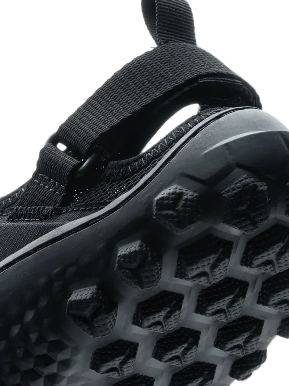 Vivobarefoot touch-strap mesh slip-on Zwart