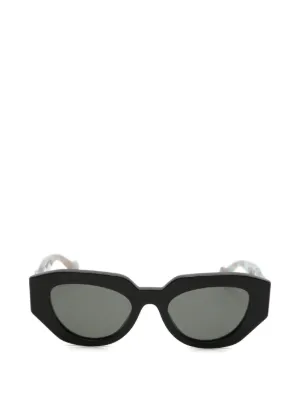 Gucci Eyewear キャットアイ サングラス | ブラック | FARFETCH JP