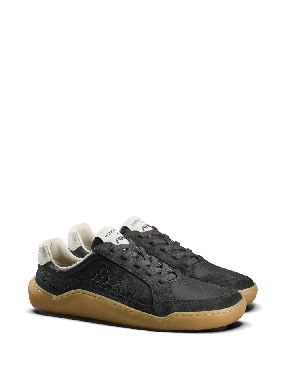 Vivobarefoot Gobi II pebbled-leather sneakers Zwart
