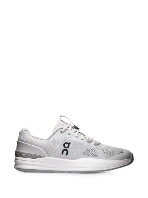 On The Roger Pro sneakers