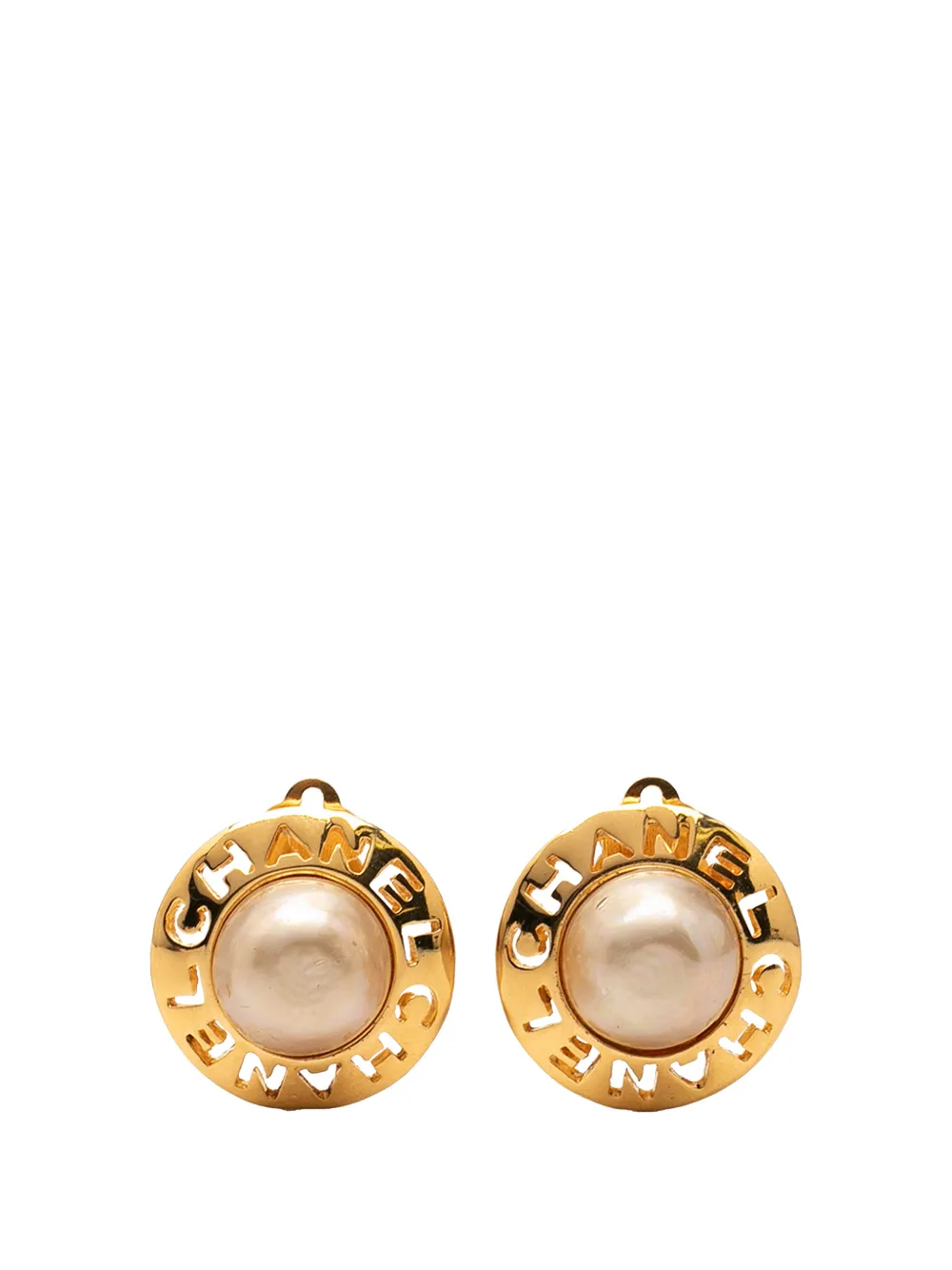 Pre-owned Chanel 1970-1080 Gold Plated Faux Pearl Round Clip On Earrings Costume Earrings