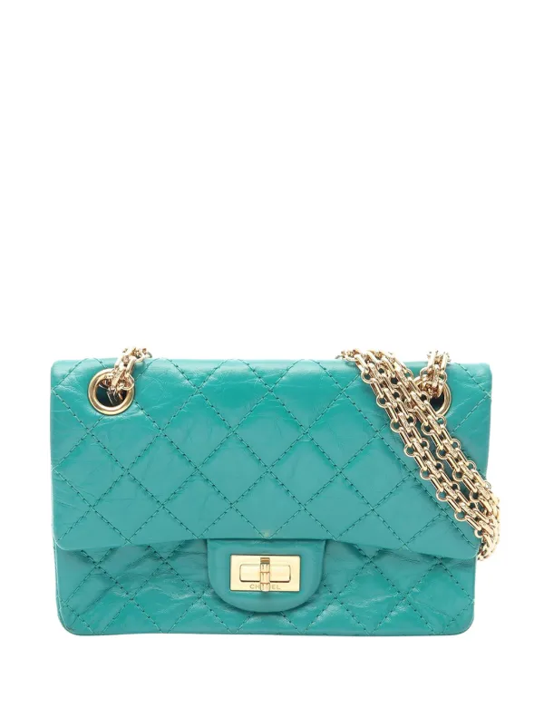 Chanel Pre-owned 2019 Quilted Aged Calfskin Reissue 2.55 Flap Shoulder Bag in Green