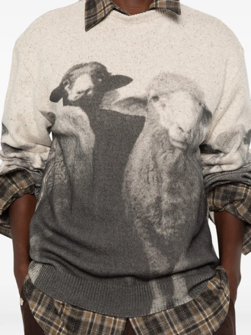 Moschino Trui met ronde hals en schapenprint Beige