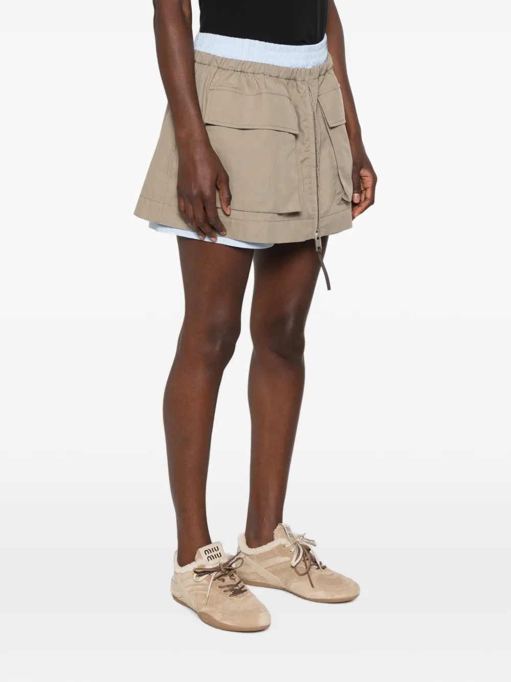 Moschino Shorts met logopatch en zak Beige