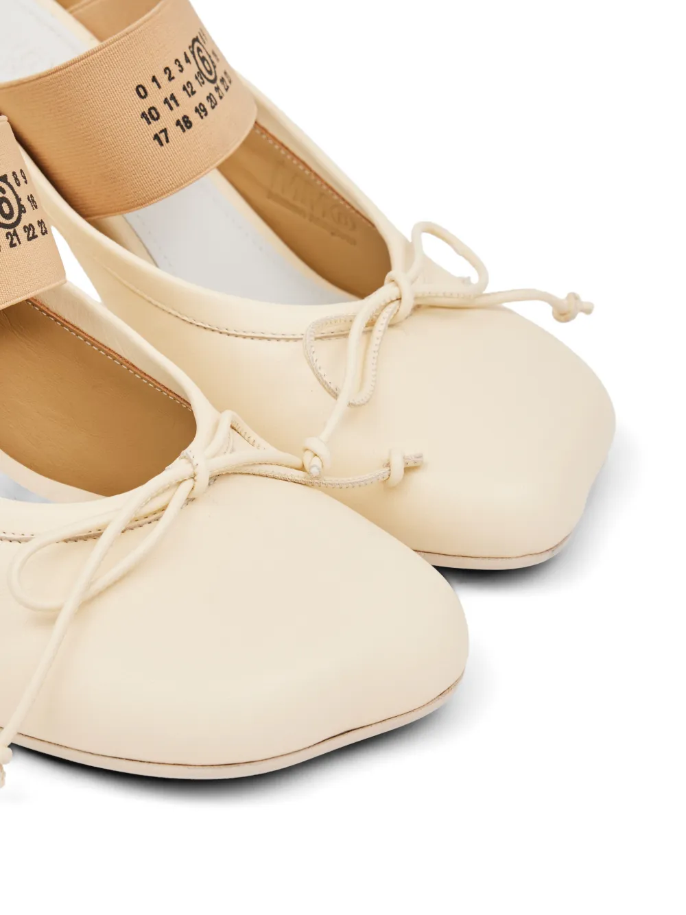 MM6 Maison Margiela Anatomic Numeric mules Beige