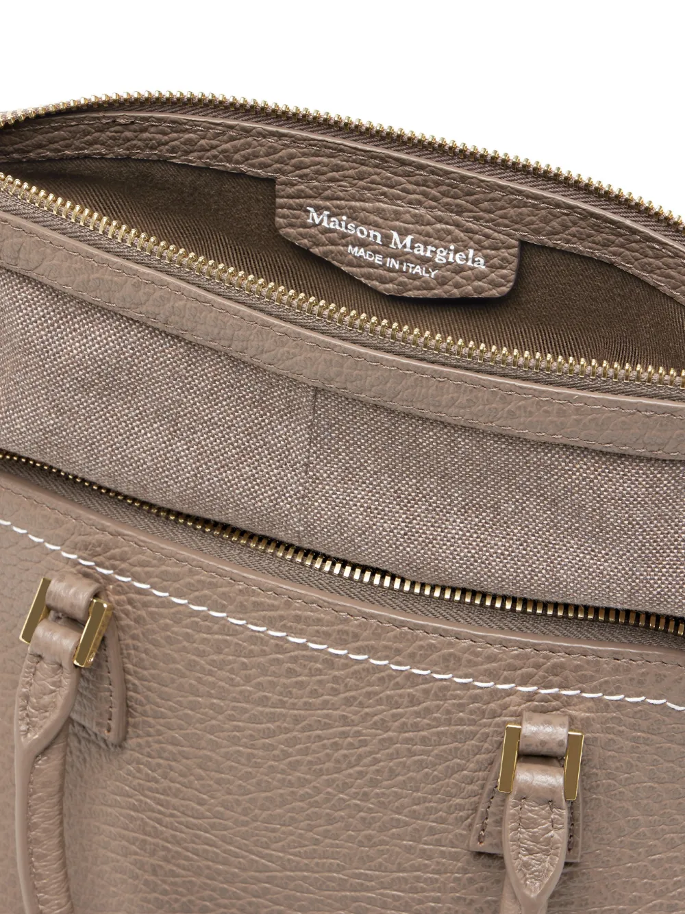 Maison Margiela 5AC Classique kleine leren shopper met textuur Bruin