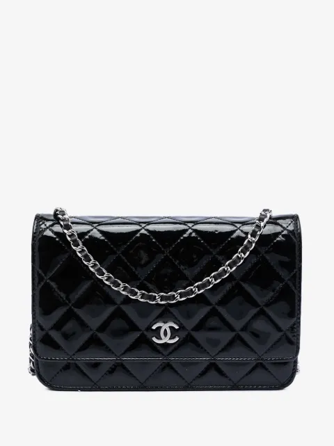 CHANEL Pre-Owned 2010-2011 CC Quilted Patent Wallet On Chain crossbody bag