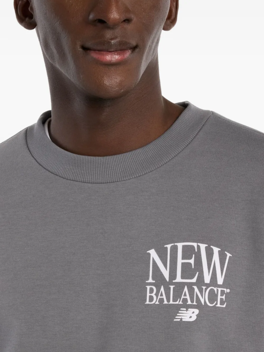 New Balance Reimagined fleece sweater Grijs