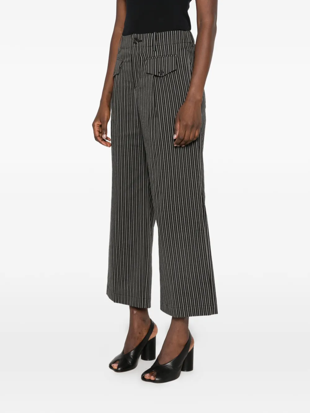Issey Miyake Allow Stripe broek met rechte pijpen Grijs
