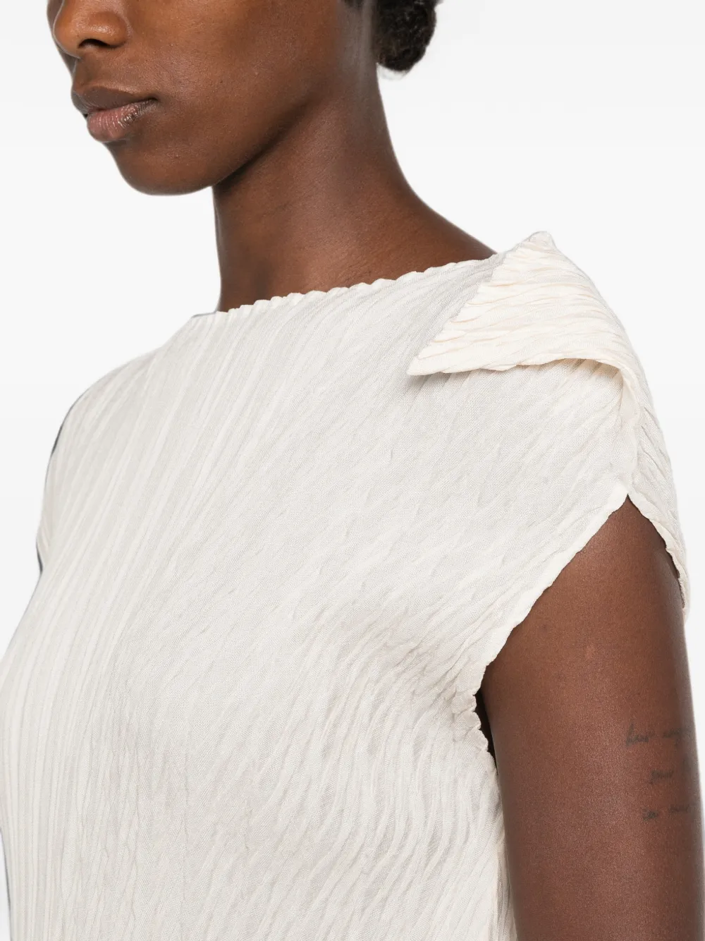 Issey Miyake Unfurling Pleats geplooide asymmetrische top Beige