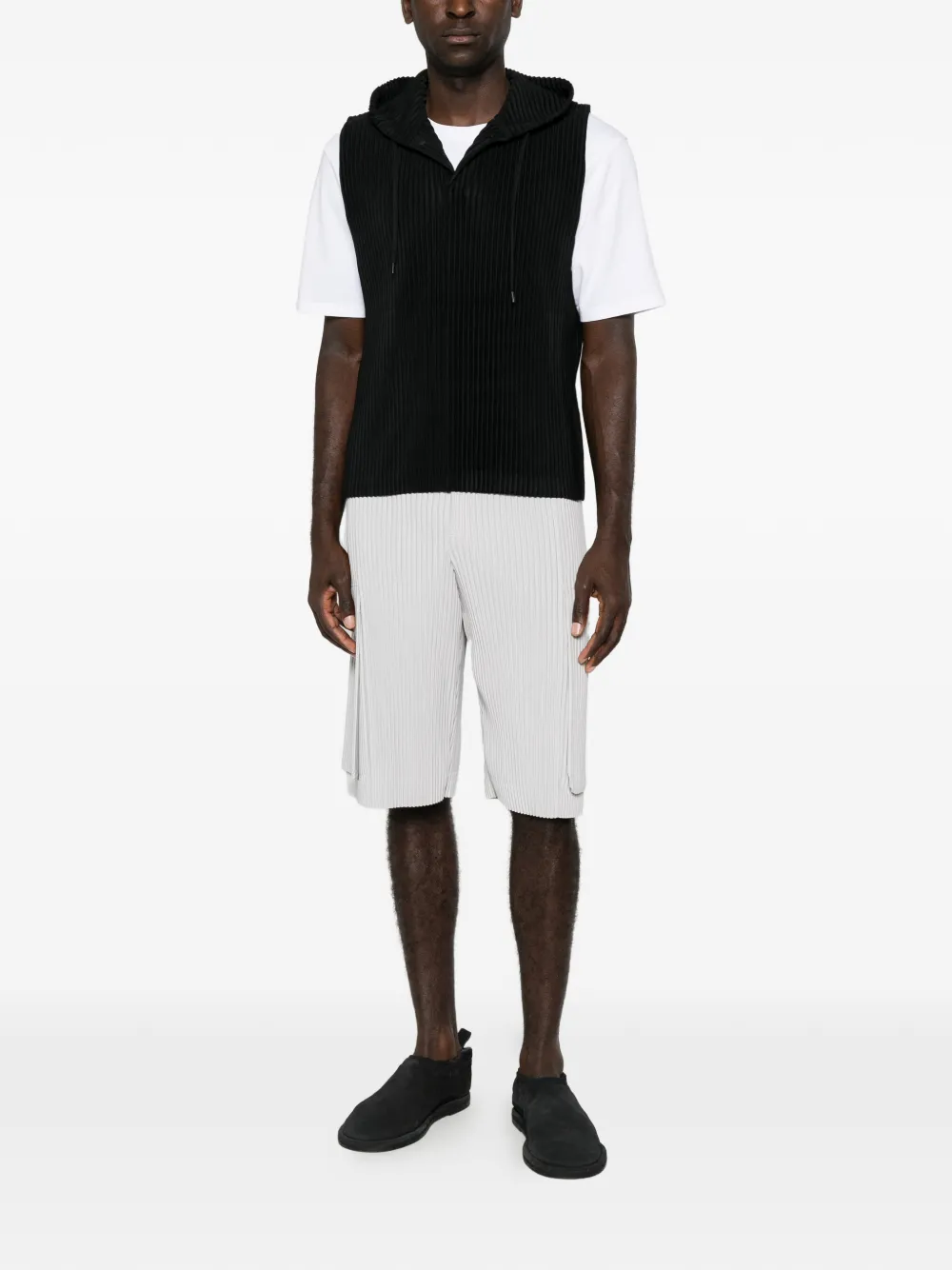 Homme Plissé Issey Miyake Monthly Colors drawstring shorts - Gris Homme Plissé Issey Miyake Monthly Colors drawstring shorts - Gris