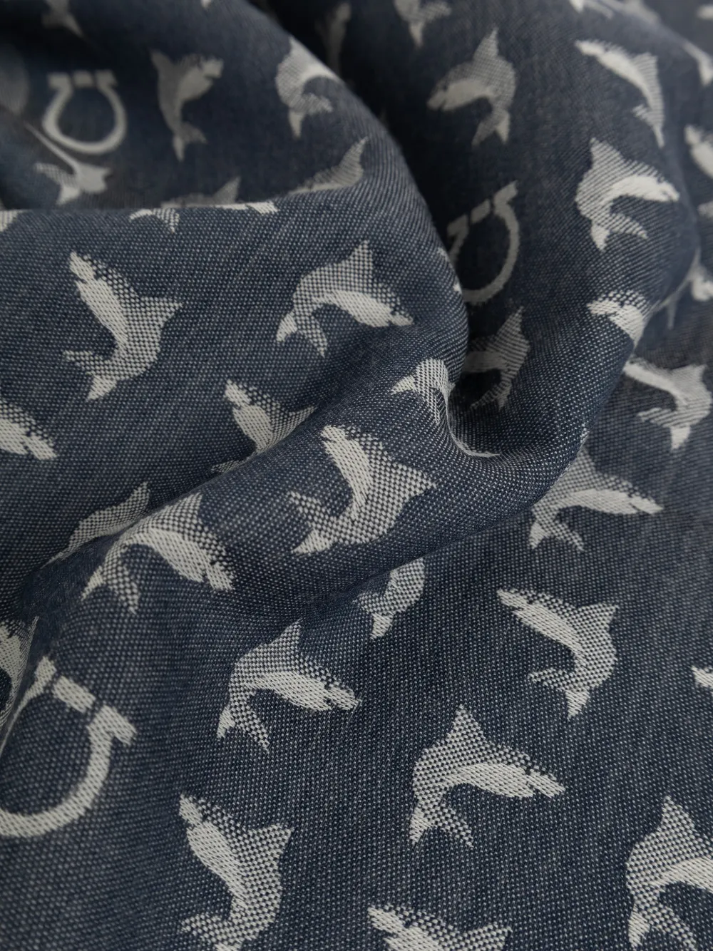 Ferragamo Sjaal met haaienprint en jacquard Blauw