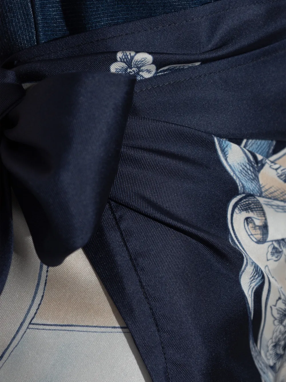 Ferragamo Zijden wikkeldoek met Voyage-print Blauw