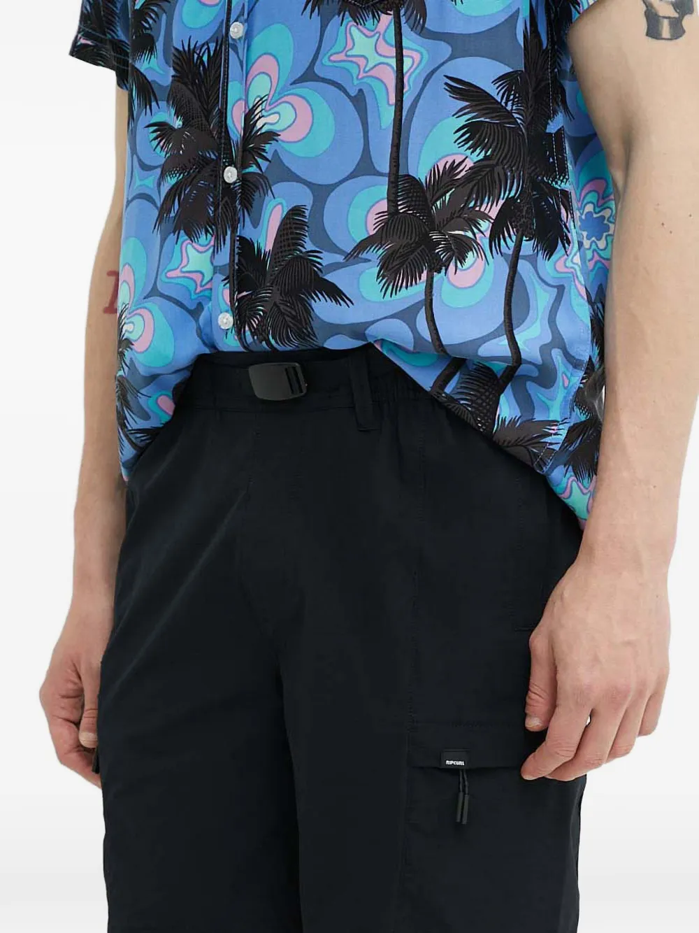 Rip Curl belted cargo shorts - Schwarz